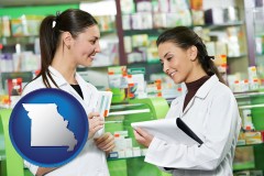 missouri map icon and two pharmacists in a drug store
